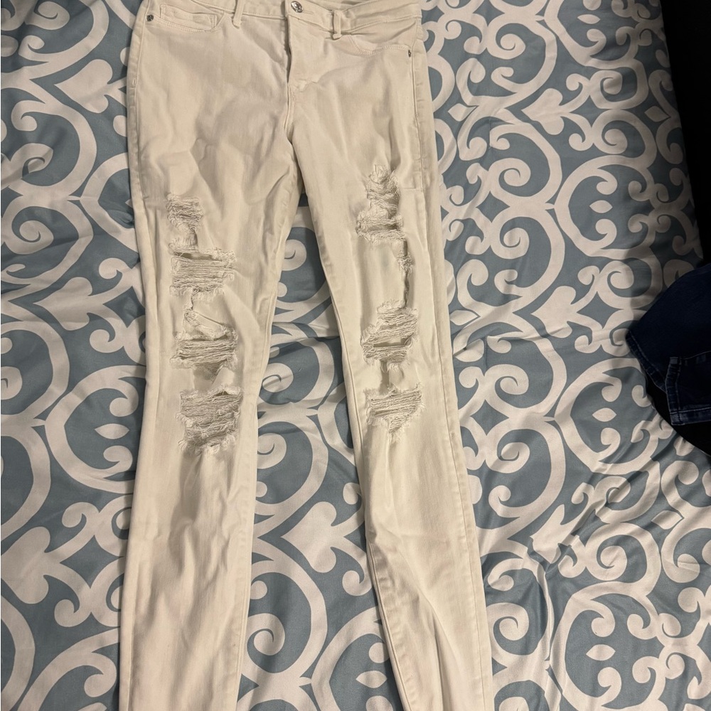 Abercrombie & Fitch White Skinny Jeans